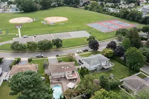 66 Harvest Ln, Commack, NY 11725 - Photo 49
