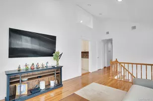 66 Harvest Ln, Commack, NY 11725 - Photo 9