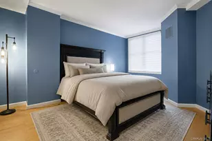 300 Mamaroneck Ave, White Plains, NY 10605 - Photo 7