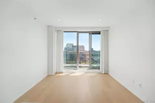 35-32 Leavitt St, Flushing, NY 11354 - Photo 11