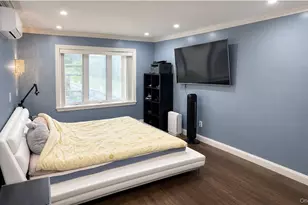 56-29 210th St, Oakland Gardens, NY 11364 - Photo 5