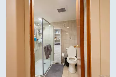 222 N Pine Street, Massapequa, NY 11758 - Photo 37