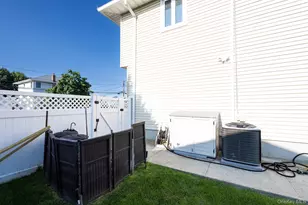 222 N Pine St, Massapequa, NY 11758 - Photo 47