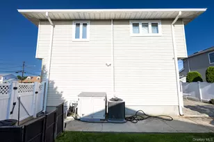 222 N Pine St, Massapequa, NY 11758 - Photo 45