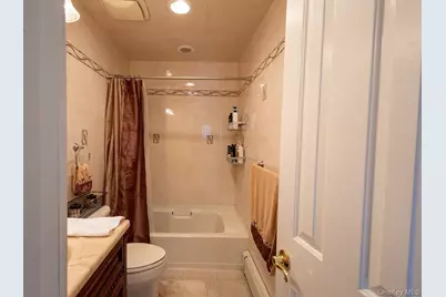 222 N Pine Street, Massapequa, NY 11758 - Photo 15