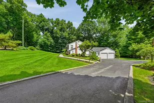 2 Buena Vista Terrace, Central Valley, NY 10917 - Photo 5