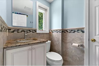 790 Wenwood Drive, East Meadow, NY 11554 - Photo 23
