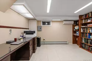 790 Wenwood Dr, East Meadow, NY 11554 - Photo 33