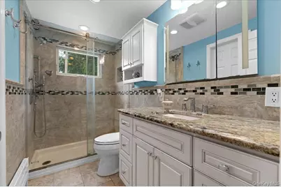 790 Wenwood Drive, East Meadow, NY 11554 - Photo 25