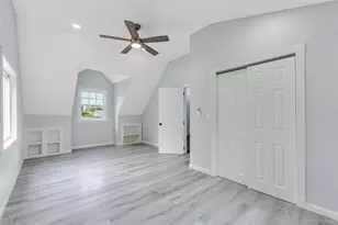 4 Hicks Cir, Hicksville, NY 11801 - Photo 21
