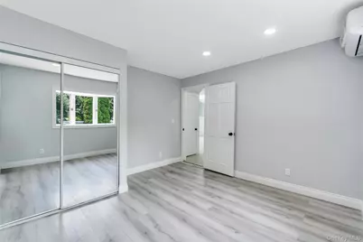 4 Hicks Circle, Hicksville, NY 11801 - Photo 17