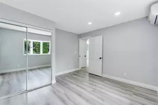 4 Hicks Cir, Hicksville, NY 11801 - Photo 17