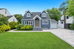 4 Hicks Cir, Hicksville, NY 11801 - Photo 31