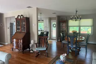 46 Marbeth Cir, Miller Place, NY 11764 - Photo 5