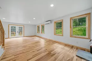 71 Oak St, Narrowsburg, NY 12764 - Photo 7