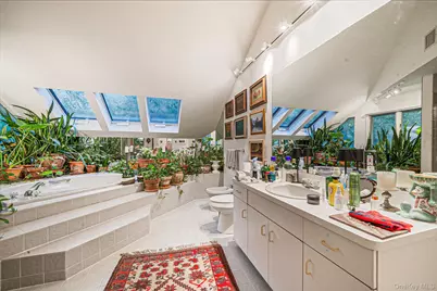 16 Joshuas Path, East Hampton, NY 11937 - Photo 19