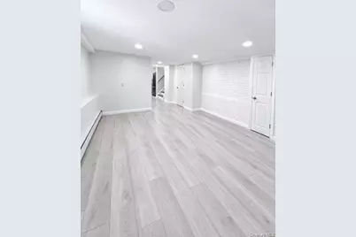42 Marbourne Road, Bethpage, NY 11714 - Photo 17