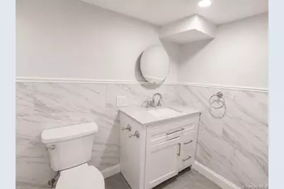42 Marbourne Road, Bethpage, NY 11714 - Photo 25
