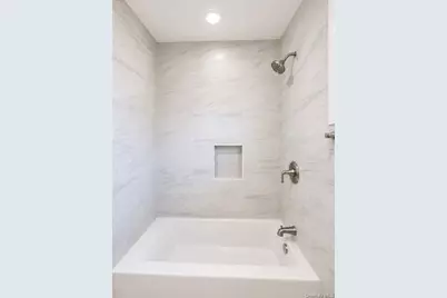 42 Marbourne Road, Bethpage, NY 11714 - Photo 23