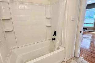 14 Madison Ave, Rockville Centre, NY 11570 - Photo 9