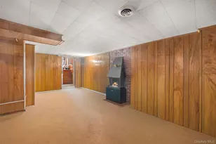 244-20 73rd Ave, Little Neck, NY 11362 - Photo 17