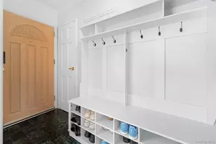 244-20 73rd Ave, Little Neck, NY 11362 - Photo 3