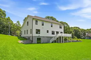 333 Concord Ct, Dix Hills, NY 11746 - Photo 49