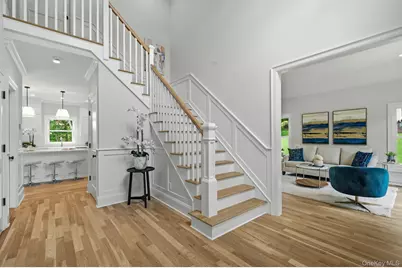 333 Concord Court, Dix Hills, NY 11746 - Photo 5