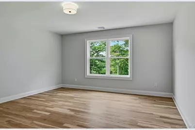 333 Concord Court, Dix Hills, NY 11746 - Photo 35
