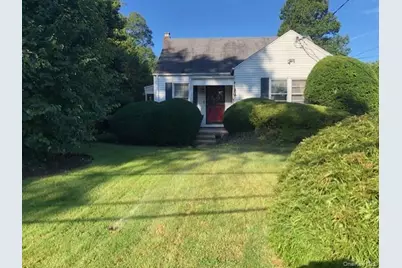 87 11th Avenue, South Huntington, NY 11746 - Photo 1