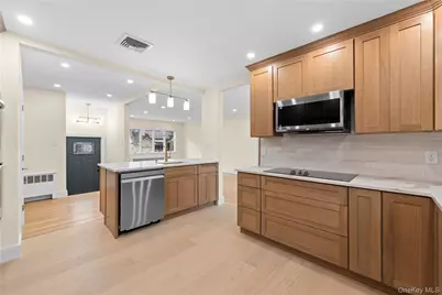 31 Cail Drive, East Rockaway, NY 11518 - Photo 19
