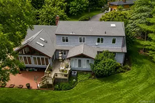 11 Hillside Ct, Suffern, NY 10901 - Photo 3