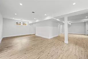 24 Lorraine Ct, Northport, NY 11768 - Photo 25