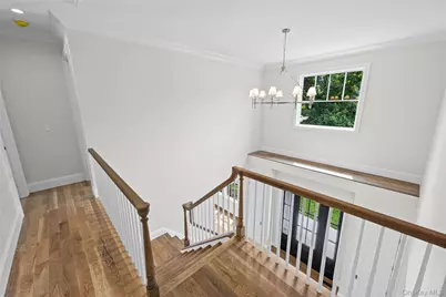 24 Lorraine Court, Northport, NY 11768 - Photo 13