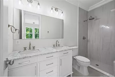 24 Lorraine Court, Northport, NY 11768 - Photo 17