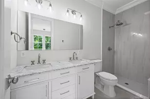 24 Lorraine Ct, Northport, NY 11768 - Photo 17