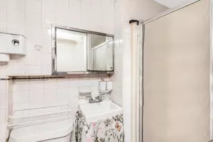 3410 Gunther Ave, Bronx, NY 10469 - Photo 15