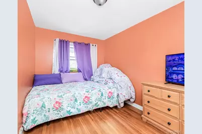 3410 Gunther Avenue, Bronx, NY 10469 - Photo 9