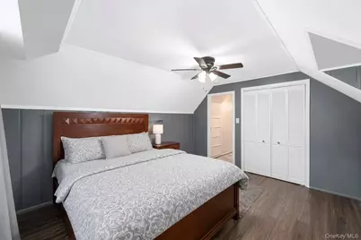 52 E Fenimore Street, Valley Stream, NY 11580 - Photo 17