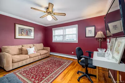 6 Huber Court, Rockville Centre, NY 11570 - Photo 23