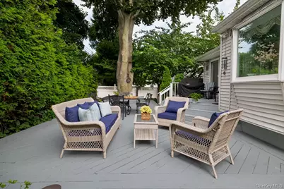 6 Huber Court, Rockville Centre, NY 11570 - Photo 33