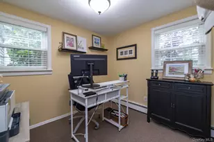 6 Huber Ct, Rockville Centre, NY 11570 - Photo 27