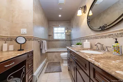 6 Huber Court, Rockville Centre, NY 11570 - Photo 19