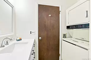 45 Jefferson Oval, Yorktown Heights, NY 10598 - Photo 13