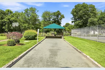 45 Jefferson Oval #H, Yorktown Heights, NY 10598 - Photo 23