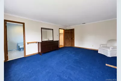 16 Woodhull Road, East Setauket, NY 11733 - Photo 13