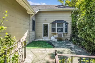 30 West St, Farmingdale, NY 11735 - Photo 43