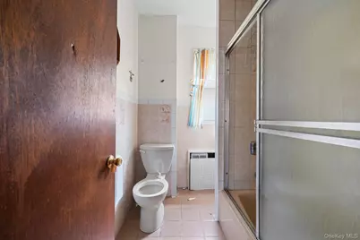 240 Buttrick Avenue, Bronx, NY 10465 - Photo 7