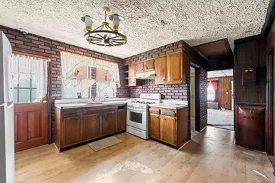 240 Buttrick Avenue, Bronx, NY 10465 - Photo 3