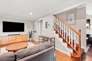 1 Alhambra Dr, Oceanside, NY 11572 - Photo 3